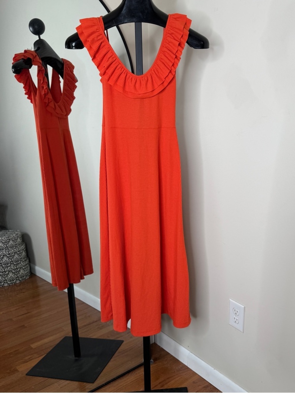 Zara Ruffle Ribbed Midi Dress Orange Size S - Picture 2 of 3